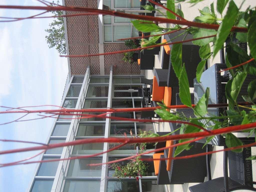 I Hotel And Illinois Conference Center - Шампейн Удобства фото